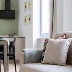 The Best Rent - Spacious And Renovated Two-Bedroom Apartment Downtown
