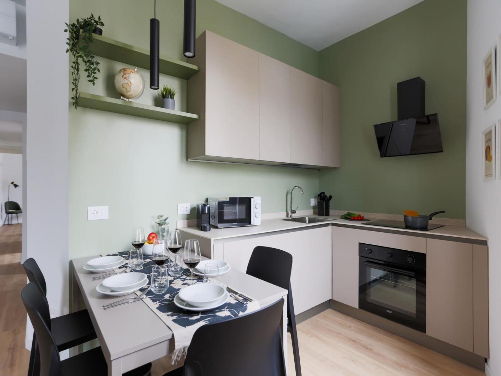 The Rent - Spacious And Renovated Two-bedroom Downtown Milán