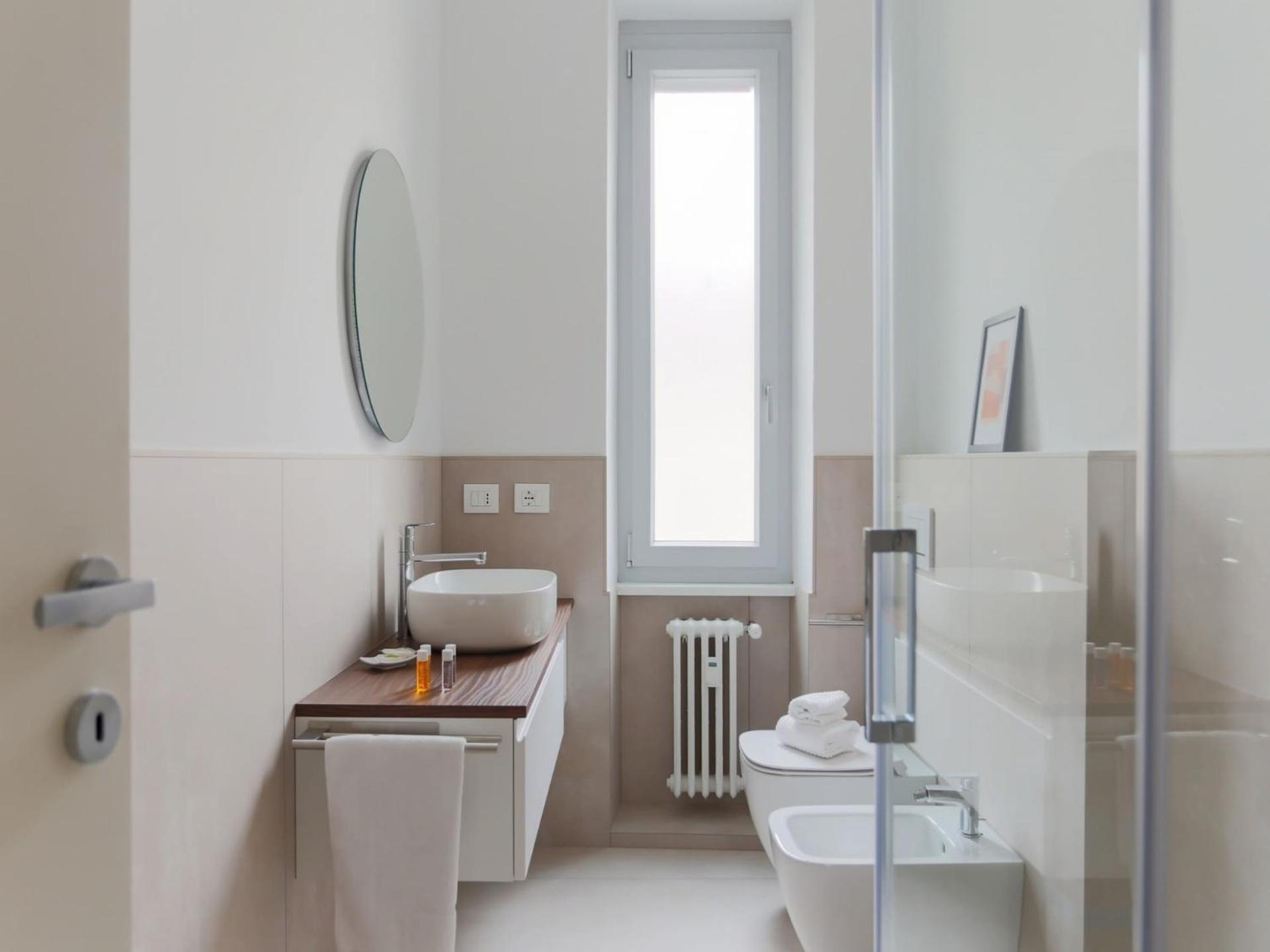 The Rent - Spacious And Renovated Two-bedroom Downtown Apartamento *