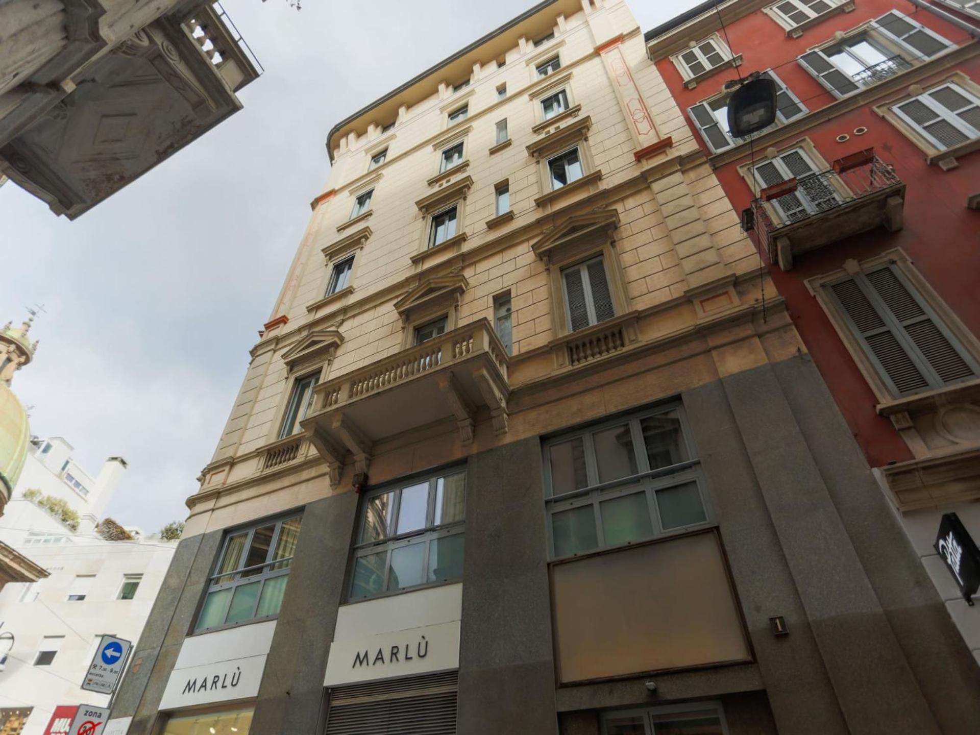 The Rent - Spacious And Renovated Two-bedroom Downtown Apartamento Milán